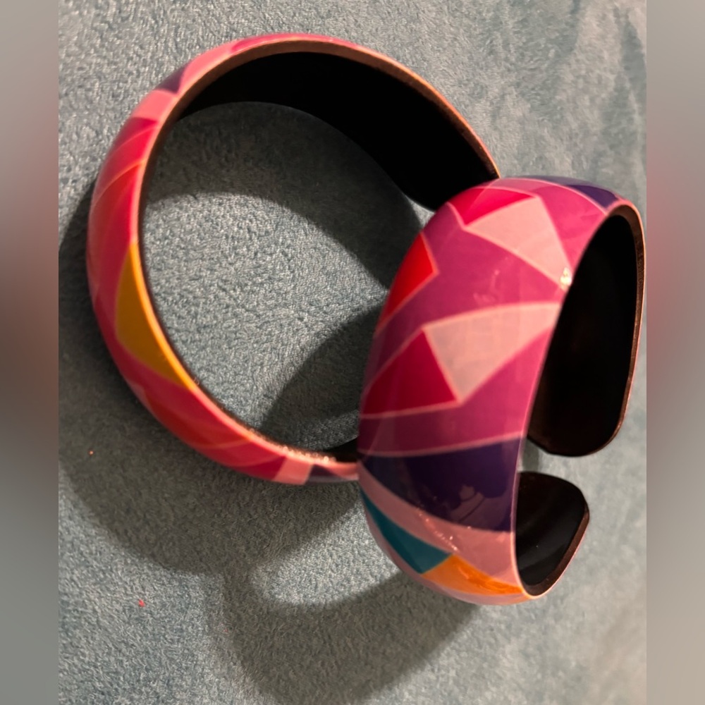 Colorful Geometric Cuff Bangle Set - Picture 5 of 14
